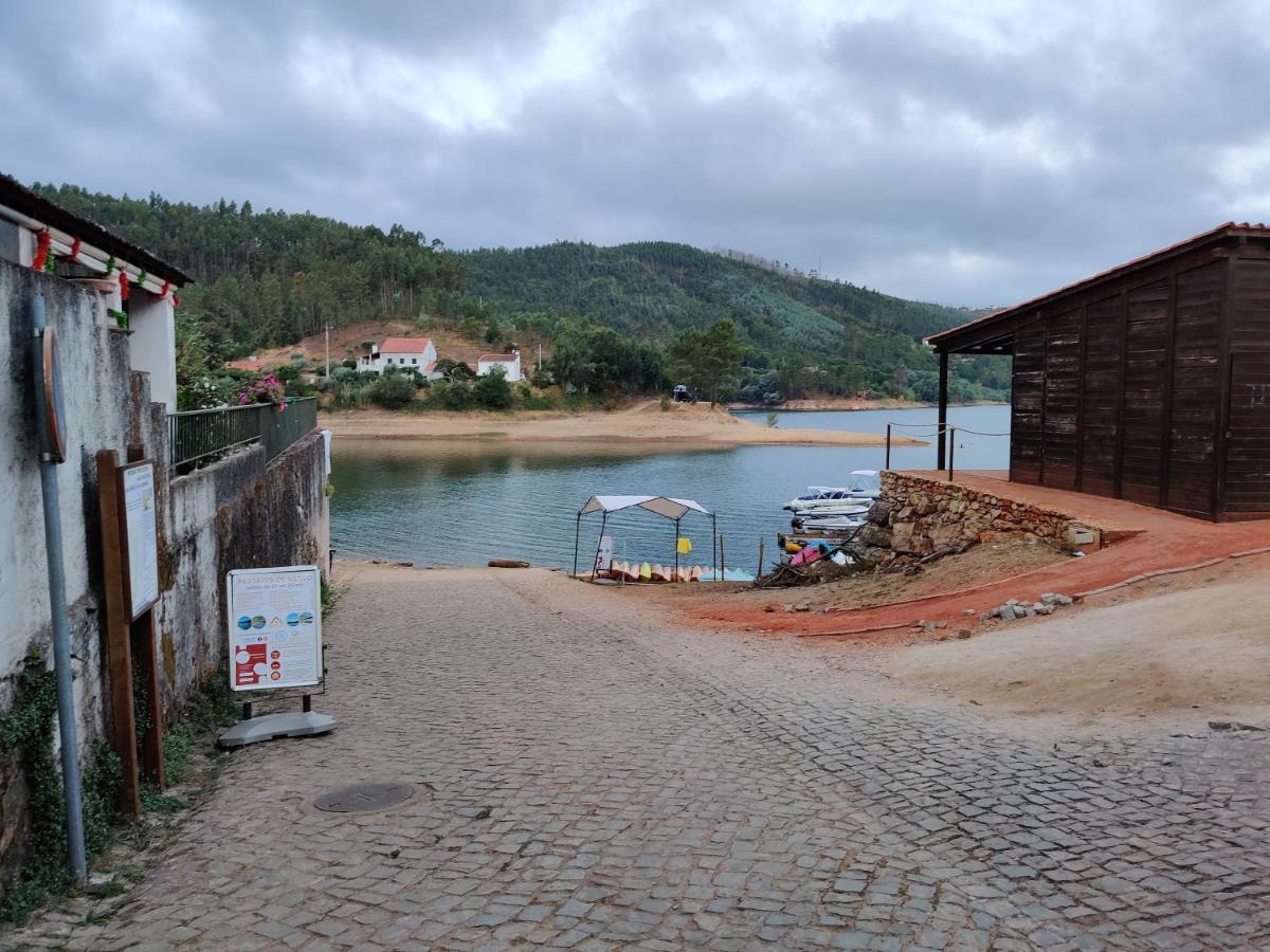 Quinta Do Rio Villa Vale do Serrao Екстериор снимка